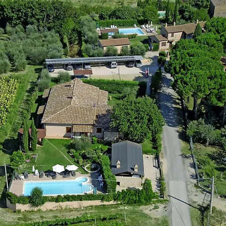 Cantagallina Sleeps 4 Pool Wifi T763090 *